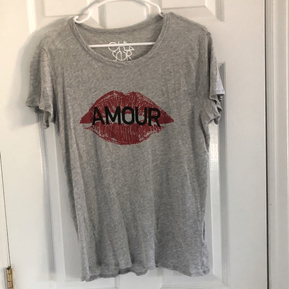 Amour Tee